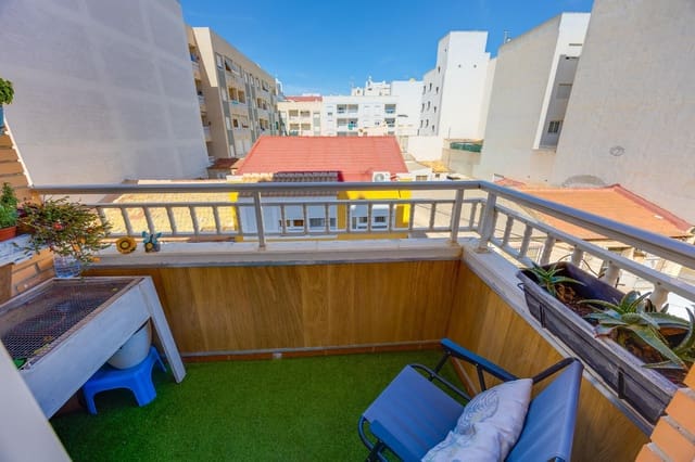 4 sovrum Lägenhet till salu i Centro, Torrevieja med garage - 265 000 € (Ref: 10166866)