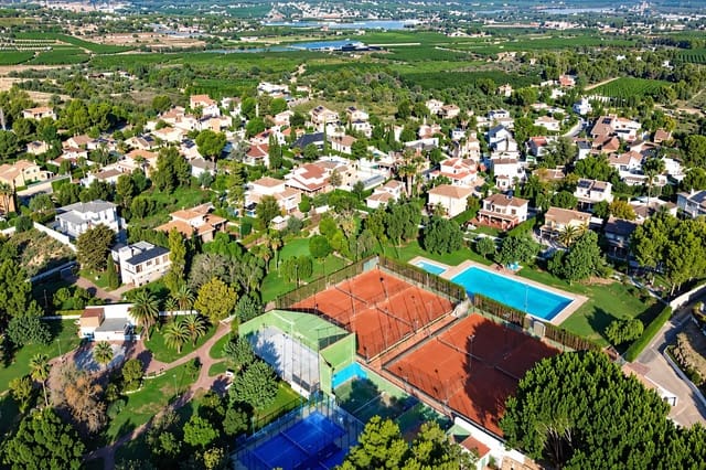 Solar/Parcela en Torrent en venta - 195.000 € (Ref: 10168710)