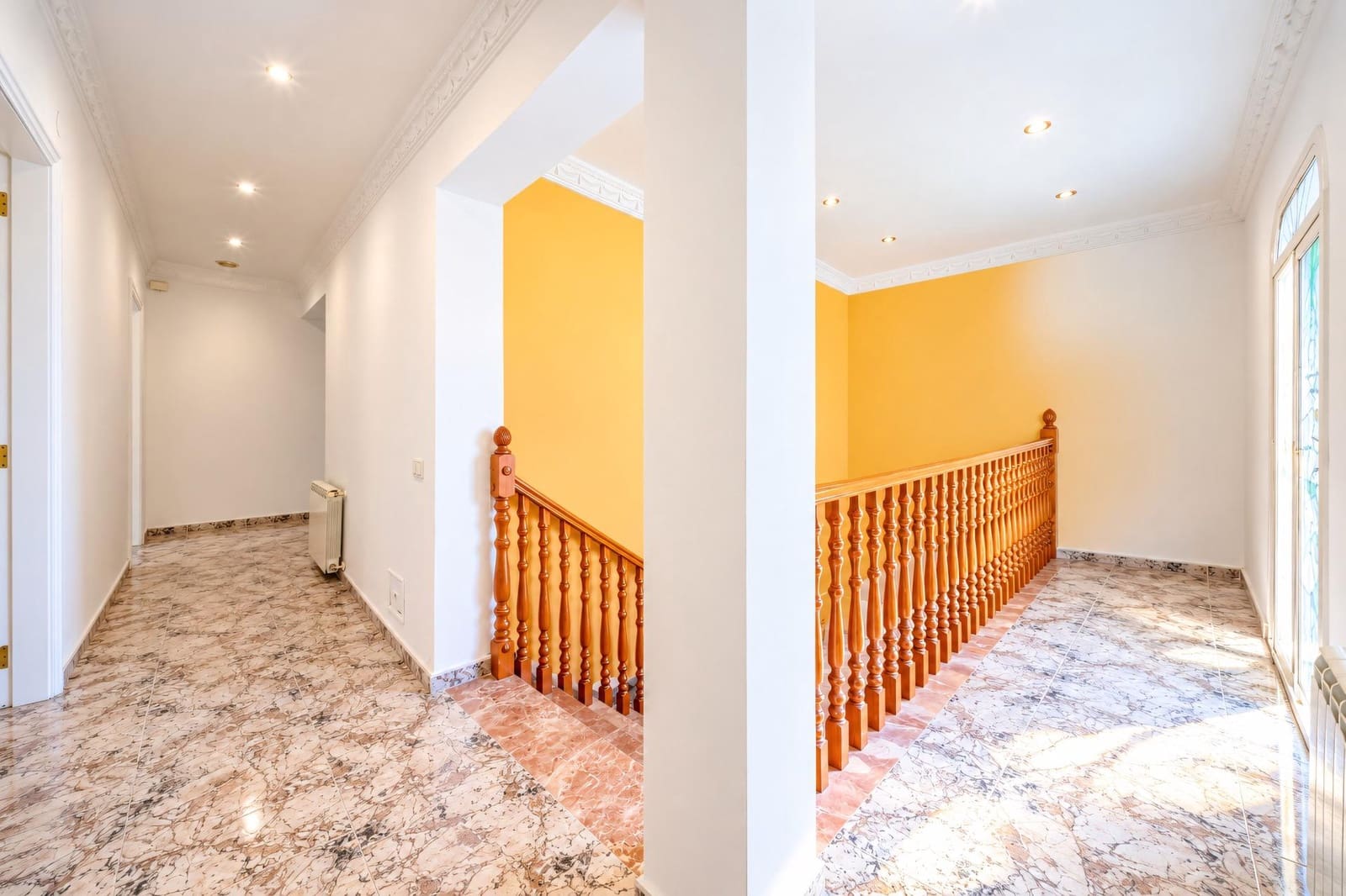 6 soveværelse Villa til salg i Benicassim med swimmingpool garage - € 670.000 (Ref: 10183098)
