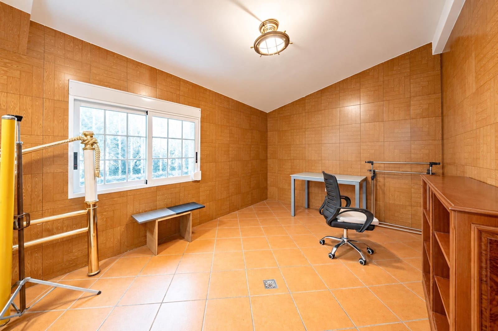 6 soveværelse Villa til salg i Benicassim med swimmingpool garage - € 670.000 (Ref: 10183098)