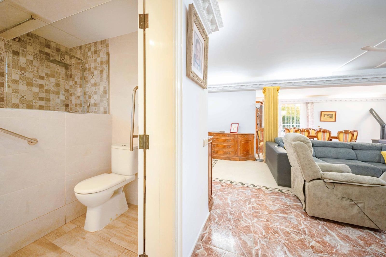 6 soveværelse Villa til salg i Benicassim med swimmingpool garage - € 670.000 (Ref: 10183098)