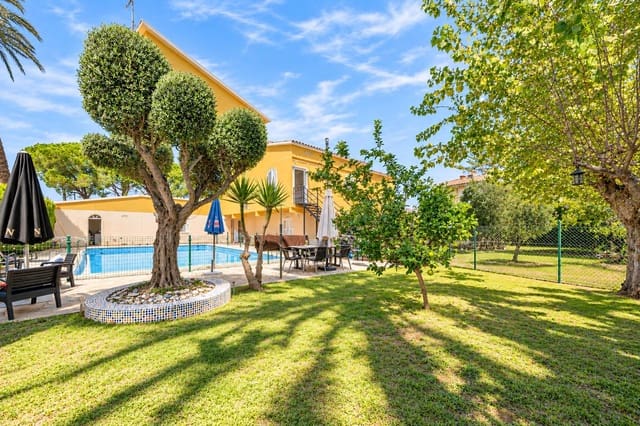6 soveværelse Villa til salg i Benicàssim med swimmingpool garage - € 670.000 (Ref: 10183098)