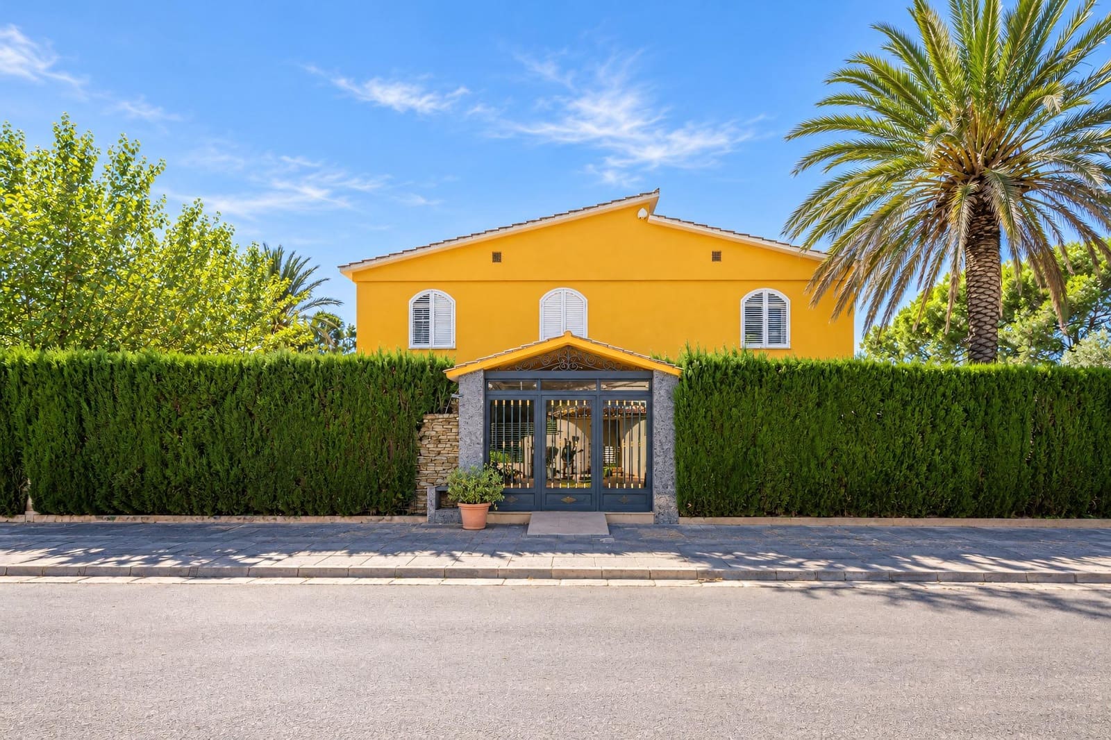 6 soveværelse Villa til salg i Benicassim med swimmingpool garage - € 670.000 (Ref: 10183098)