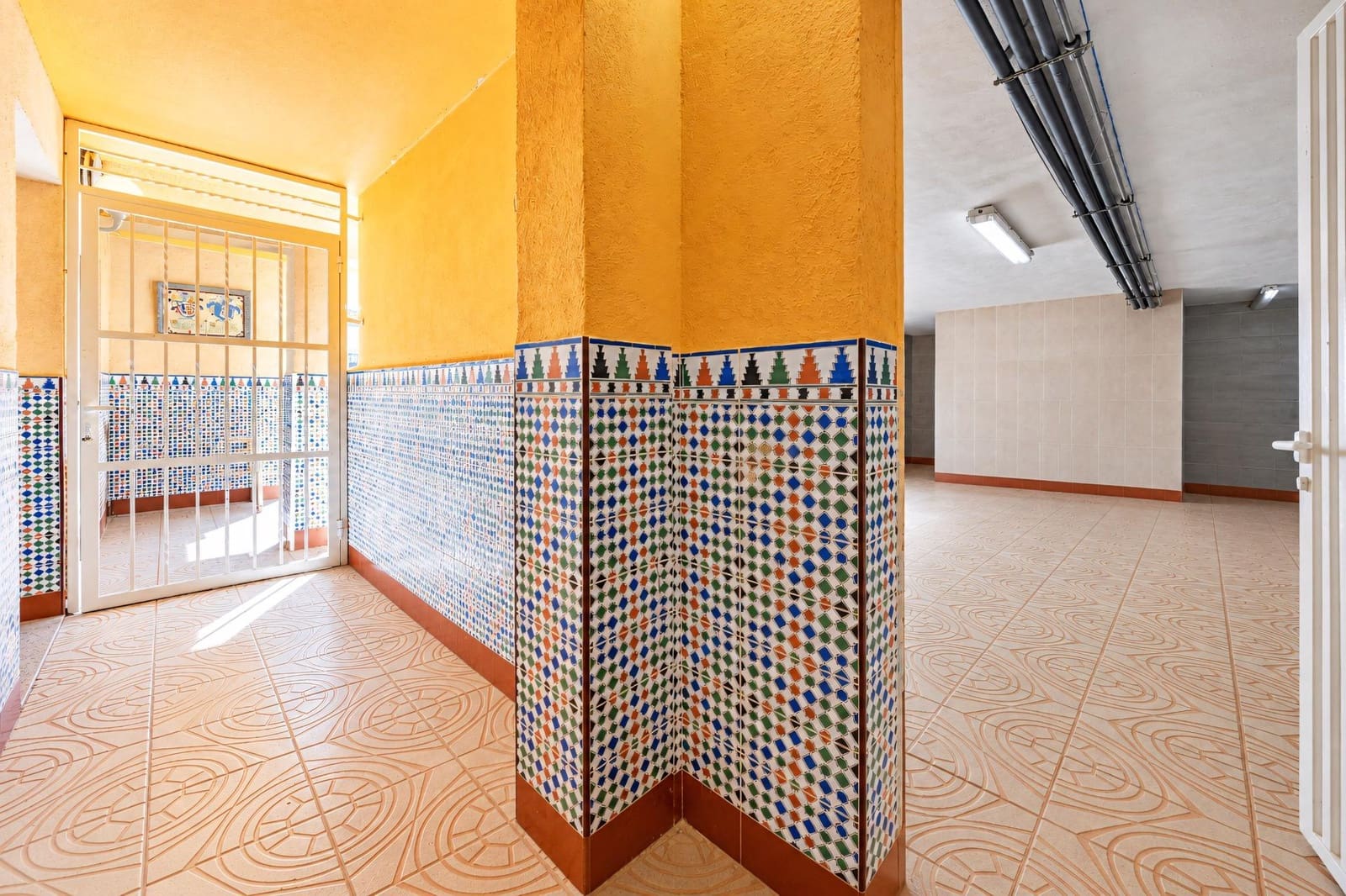 6 soveværelse Villa til salg i Benicassim med swimmingpool garage - € 670.000 (Ref: 10183098)