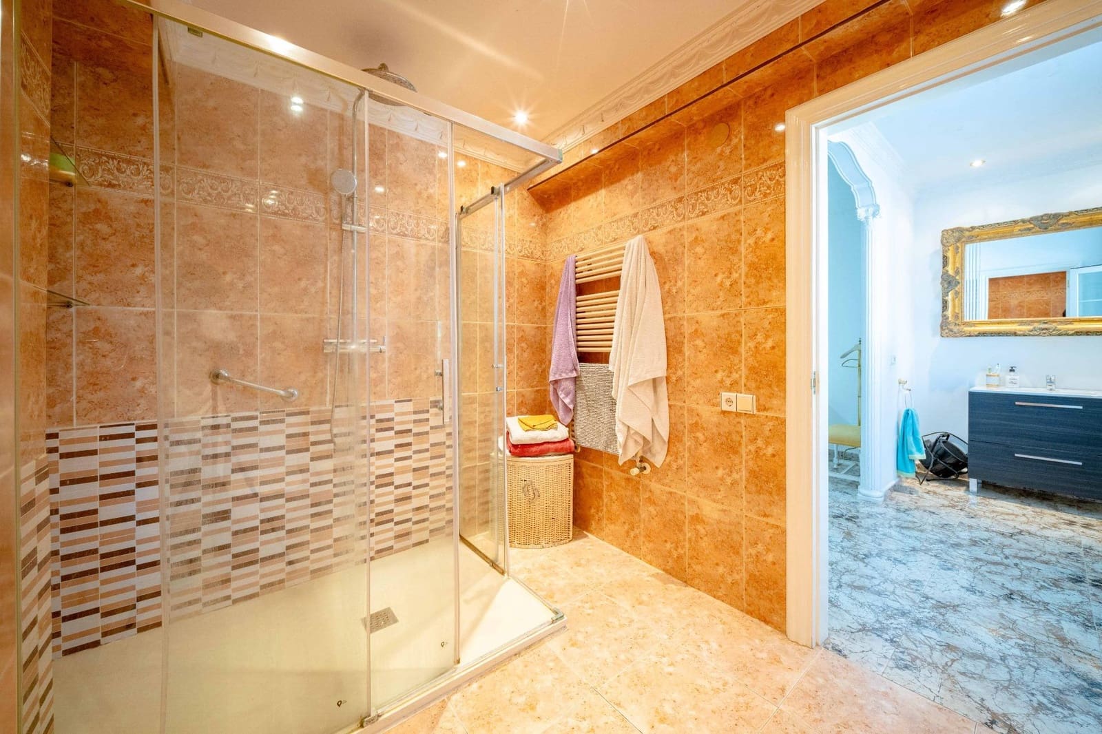 6 soveværelse Villa til salg i Benicassim med swimmingpool garage - € 670.000 (Ref: 10183098)