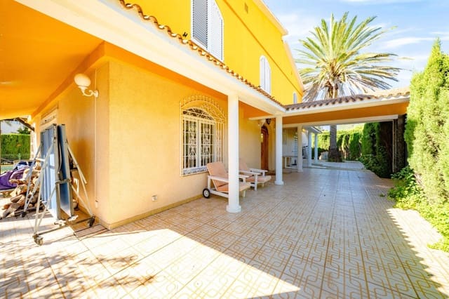 6 soveværelse Villa til salg i Benicàssim med swimmingpool garage - € 670.000 (Ref: 10183098)