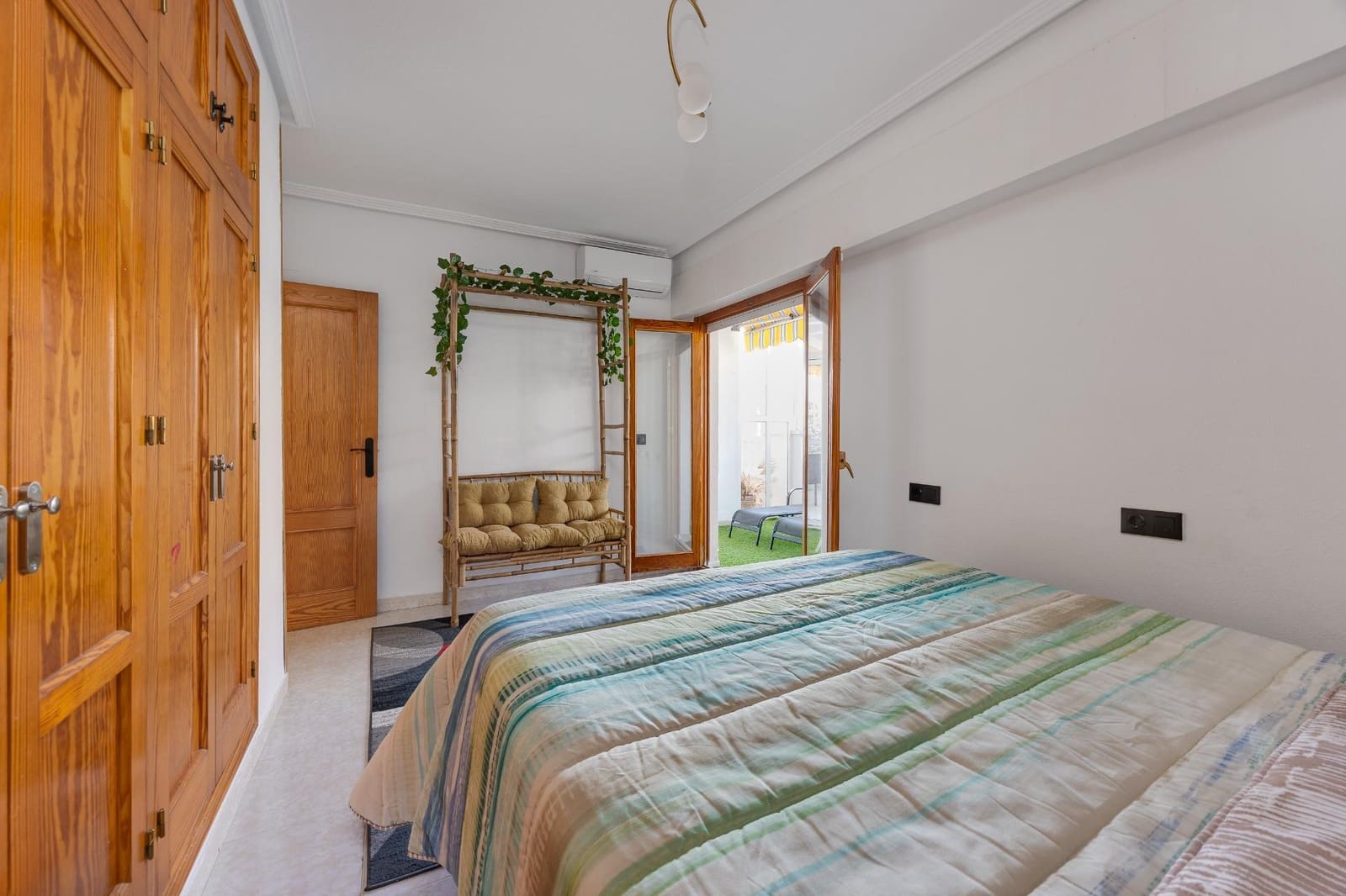 2 slaapkamer Penthouse te koop in Torrevieja - € 291.000 (Ref: 10184869)