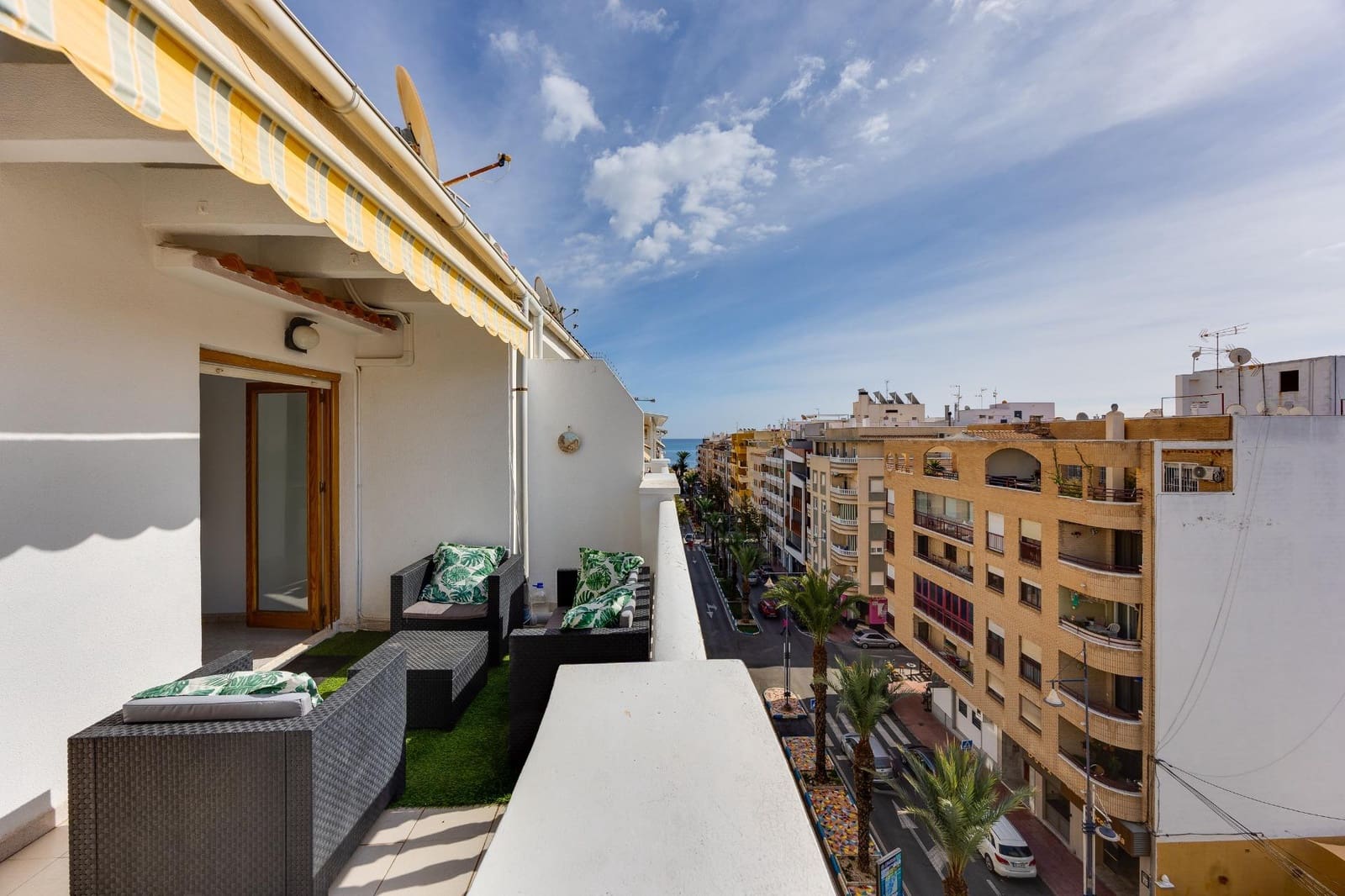 2 slaapkamer Penthouse te koop in Torrevieja - € 291.000 (Ref: 10184869)