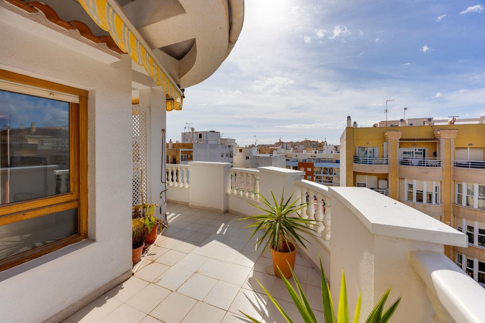 2 slaapkamer Penthouse te koop in Torrevieja - € 291.000 (Ref: 10184869)