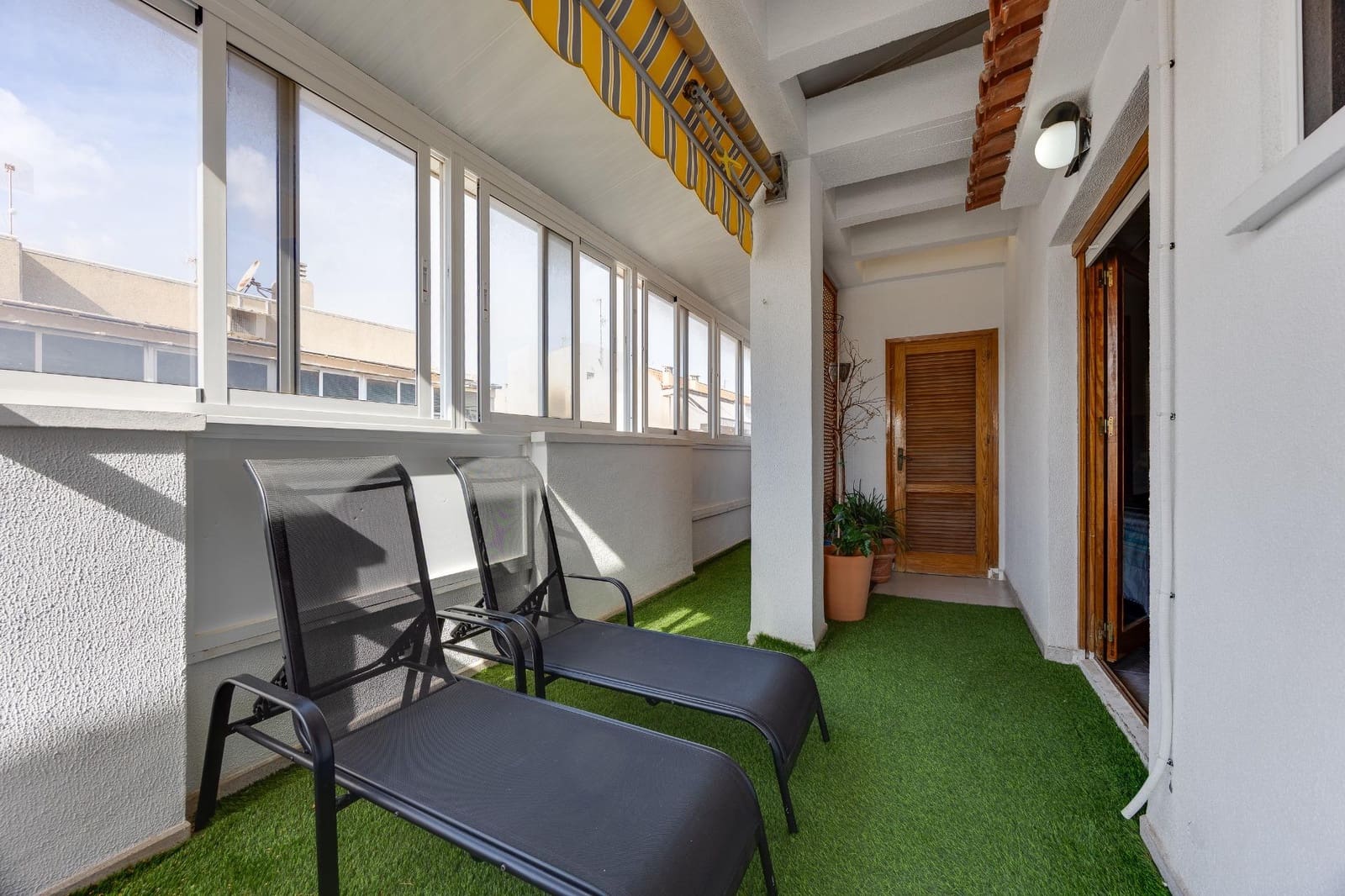 2 slaapkamer Penthouse te koop in Torrevieja - € 291.000 (Ref: 10184869)