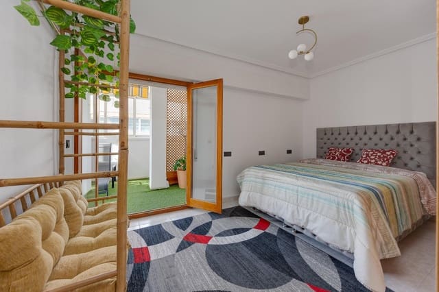2 chambre Penthouse à vendre à Torrevieja - 291 000 € (Ref: 10184869)