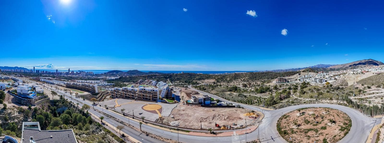 4 quarto Moradia para venda em Finestrat com piscina garagem - 1 100 000 € (Ref: 9049093)