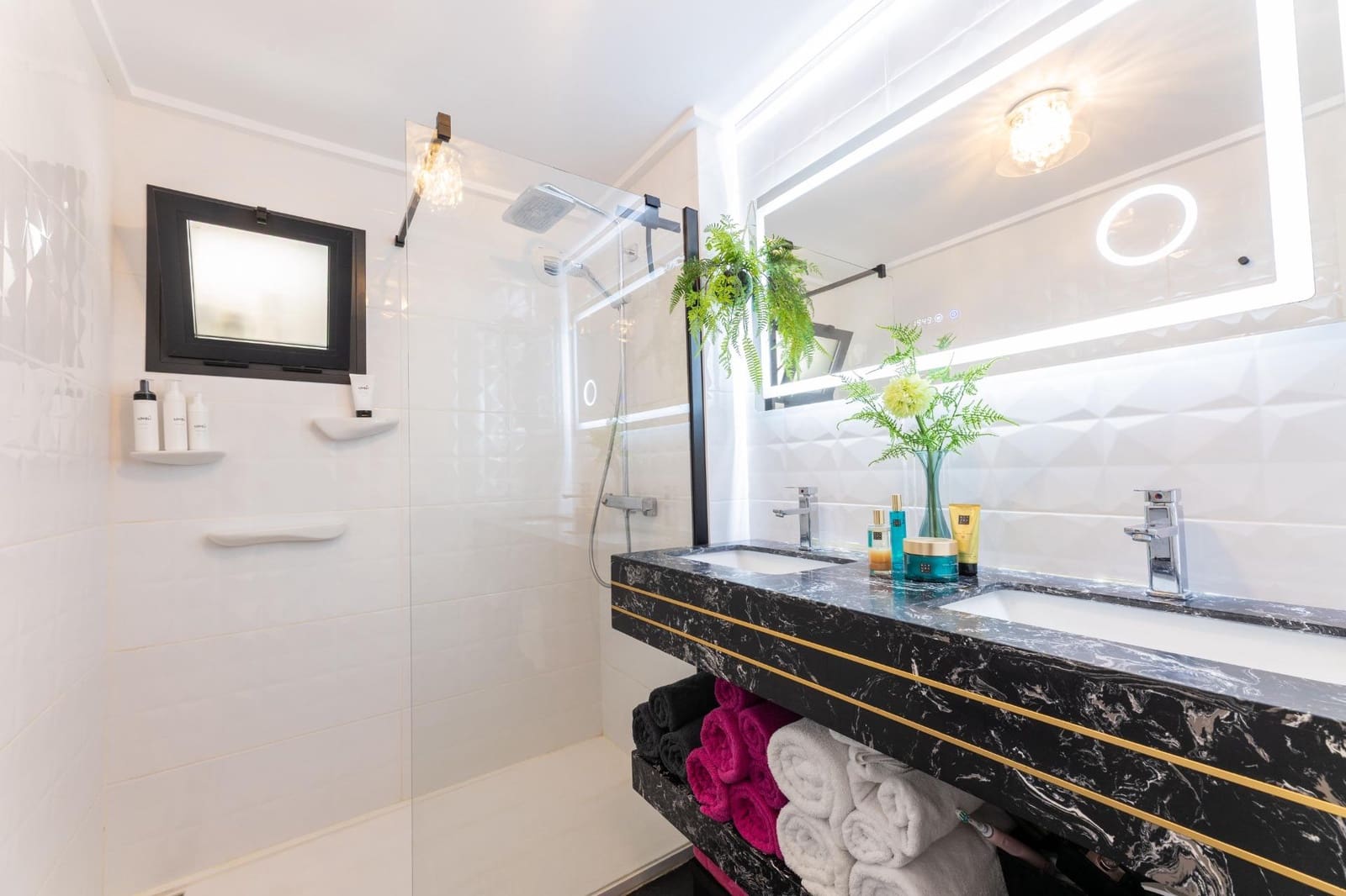 Apartamento de 2 habitaciones en Calpe / Calp en venta - 340.000 € (Ref: 9049094)