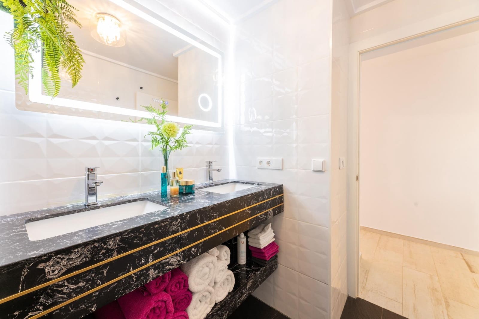 Apartamento de 2 habitaciones en Calpe / Calp en venta - 340.000 € (Ref: 9049094)