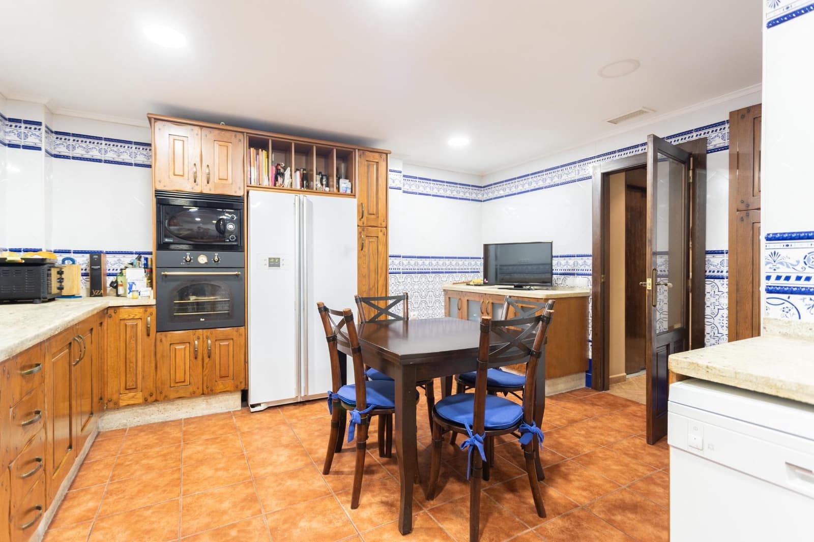 4 soveværelse Rækkehus til salg i Burriana / Borriana med garage - € 255.000 (Ref: 9068984)