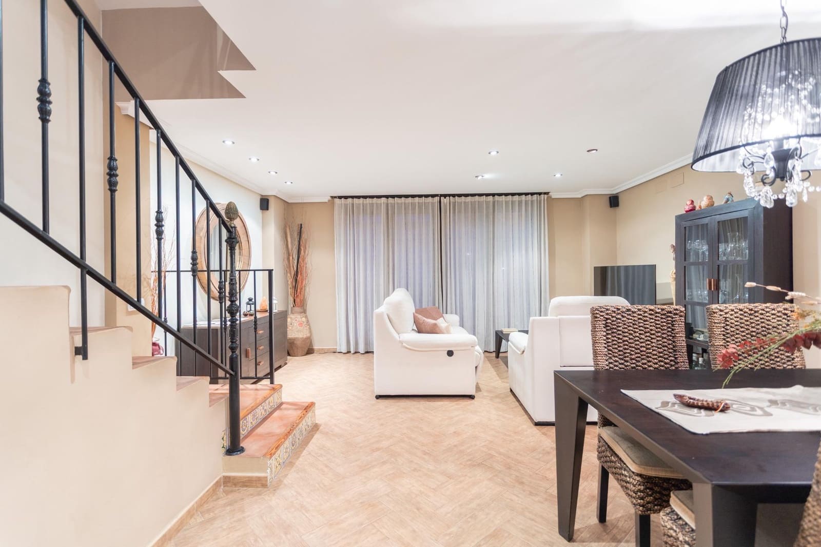 4 soveværelse Rækkehus til salg i Burriana / Borriana med garage - € 255.000 (Ref: 9068984)