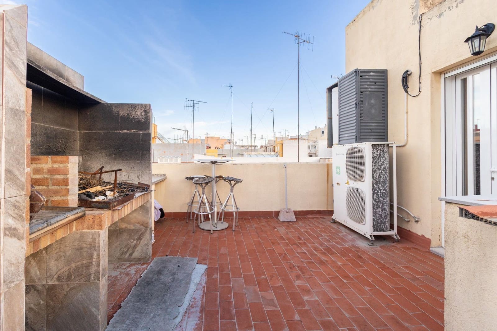 4 soveværelse Rækkehus til salg i Burriana / Borriana med garage - € 255.000 (Ref: 9068984)