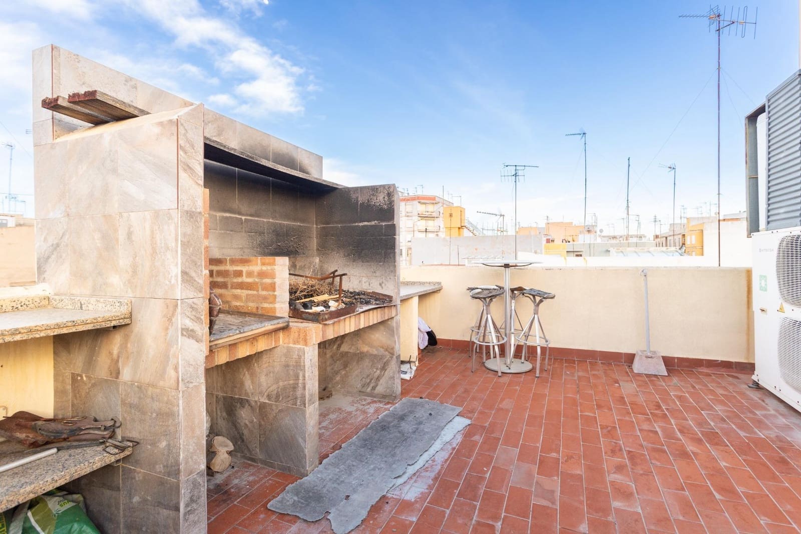 4 soveværelse Rækkehus til salg i Burriana / Borriana med garage - € 255.000 (Ref: 9068984)