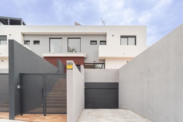 3 soveværelse Semi-Rækkehus til salg i Alzira med swimmingpool garage - € 354.000 (Ref: 9068987)