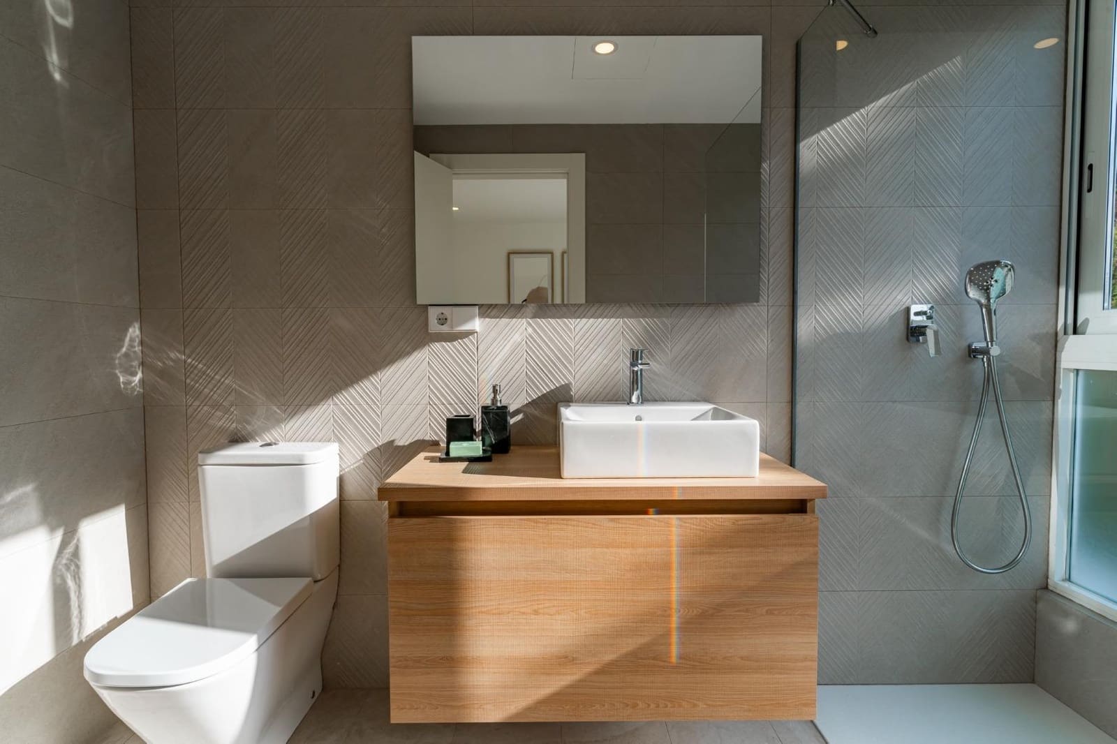 4 bedroom Villa for sale in Altea with pool garage - € 1,095,000 (Ref: 9089992)