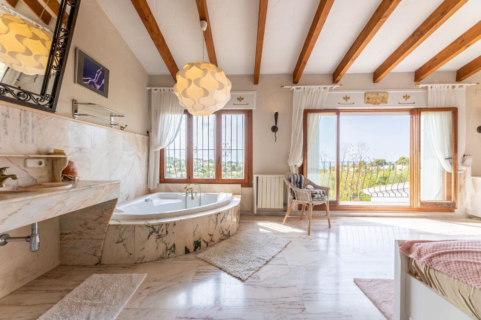 4 quarto Moradia para venda em Moraira com piscina garagem - 689 000 € (Ref: 9096169)