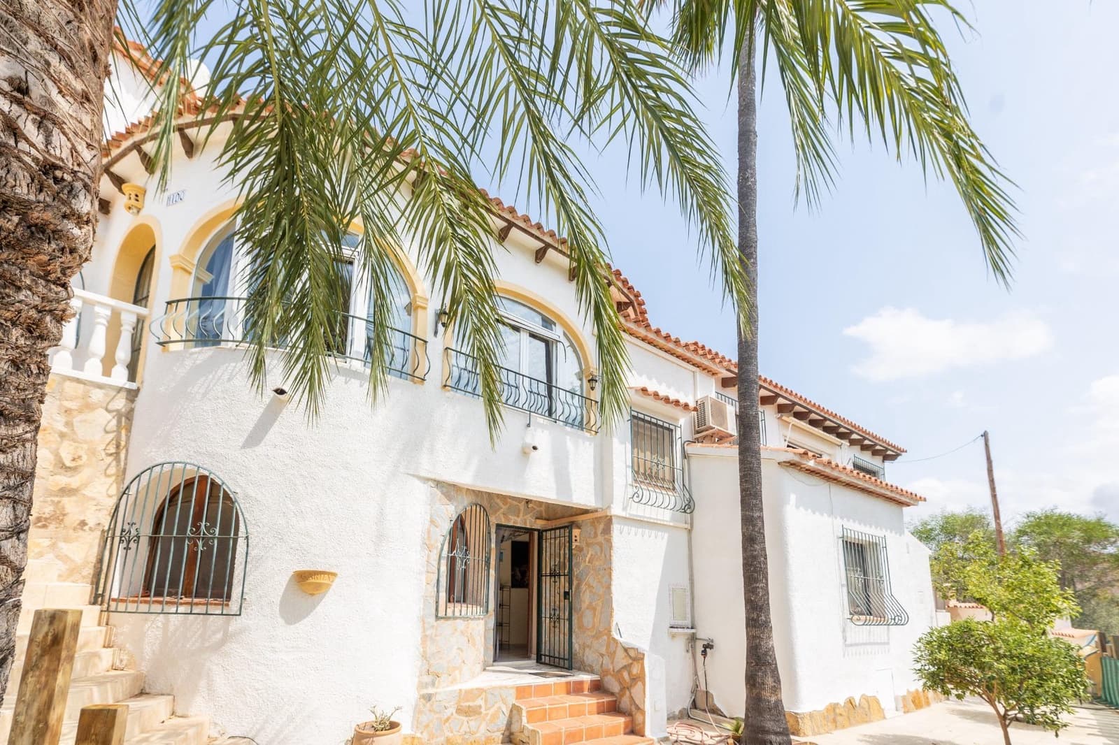 4 quarto Moradia para venda em Moraira com piscina garagem - 689 000 € (Ref: 9096169)