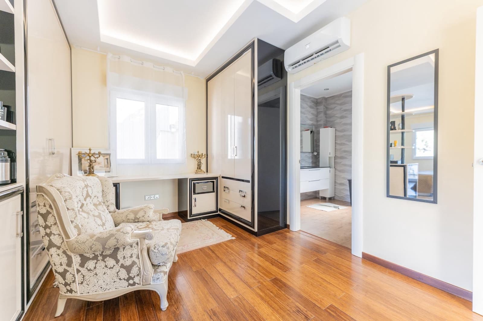 7 bedroom Villa for sale in Altea with pool garage - € 1,950,000 (Ref: 9147392)