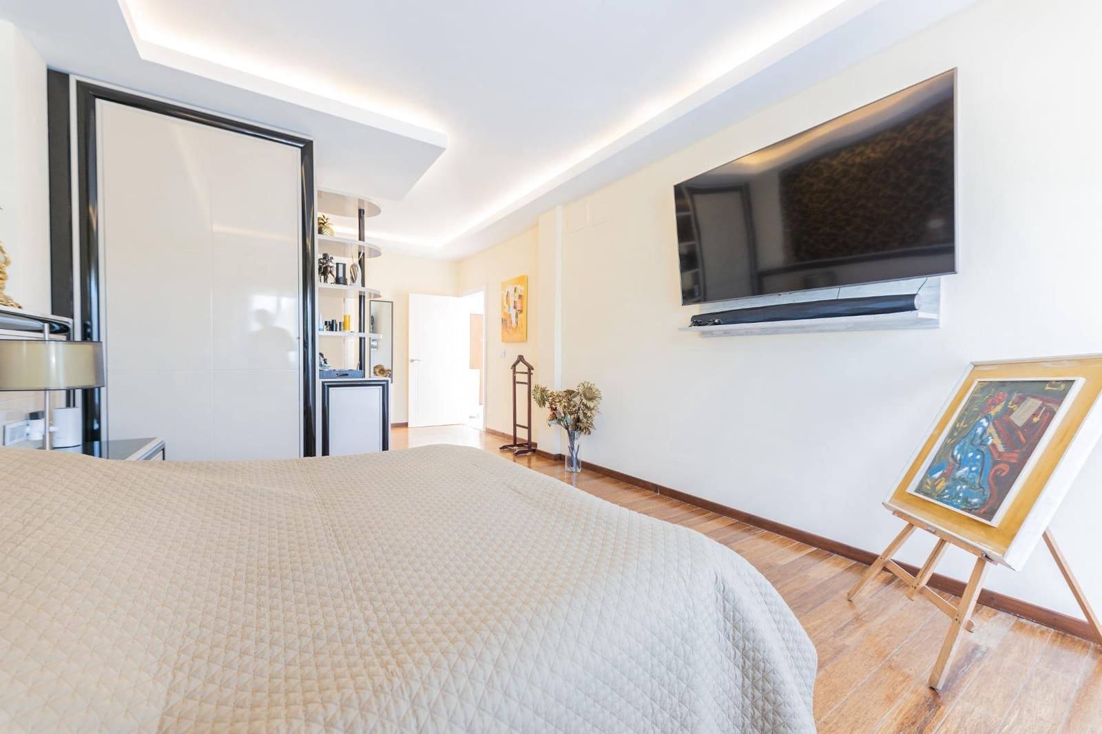 7 bedroom Villa for sale in Altea with pool garage - € 1,950,000 (Ref: 9147392)