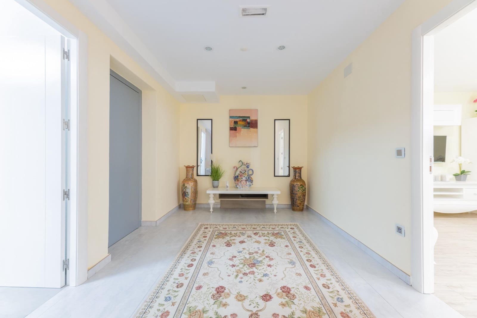 7 bedroom Villa for sale in Altea with pool garage - € 1,950,000 (Ref: 9147392)