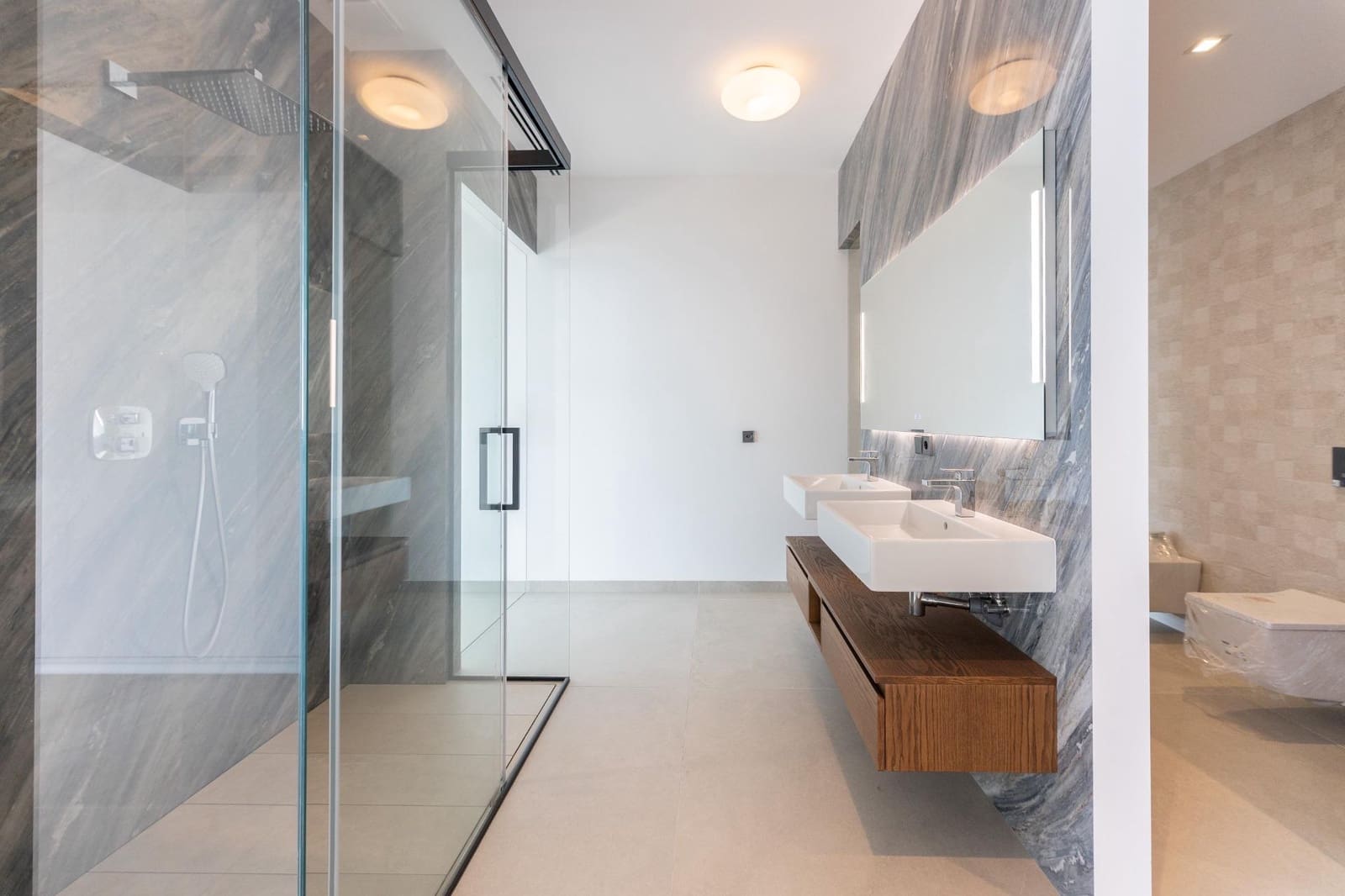 5 bedroom Villa for sale in Altea with pool garage - € 4,950,000 (Ref: 9147393)