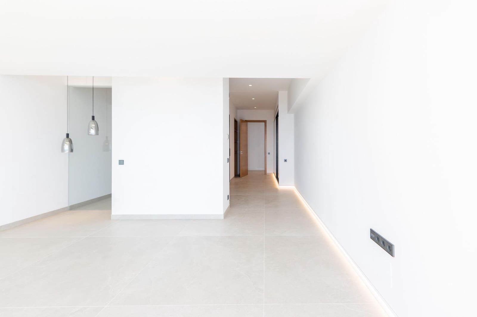 5 bedroom Villa for sale in Altea with pool garage - € 4,950,000 (Ref: 9147393)