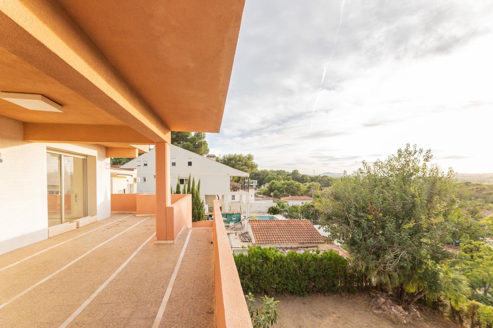 7 sovrum Villa till salu i Torrent med pool garage - 549 000 € (Ref: 9215316)