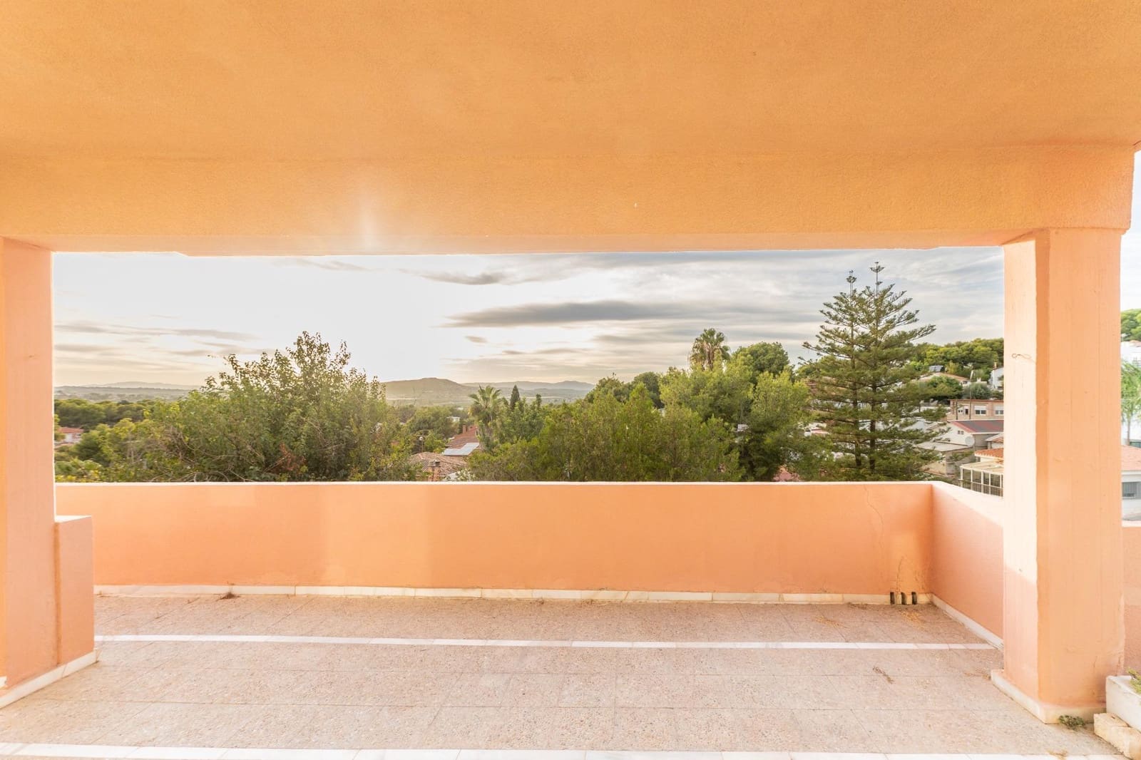 7 sovrum Villa till salu i Torrent med pool garage - 549 000 € (Ref: 9215316)