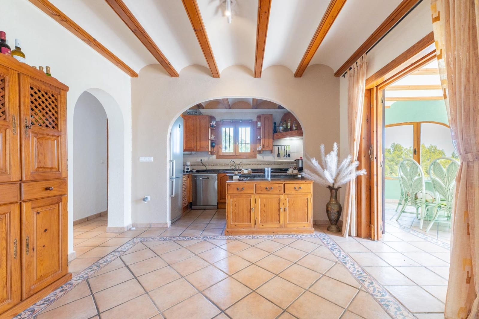 4 bedroom Villa for sale in Calpe / Calp with pool garage - € 620,000 (Ref: 9297080)