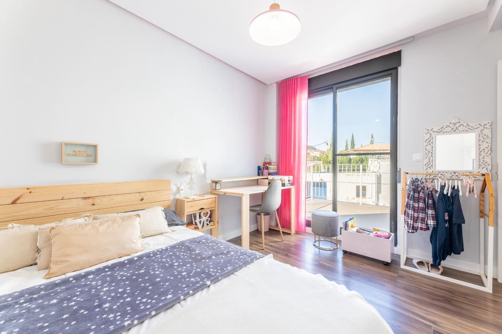 5 soveværelse Villa til salg i Chiva med swimmingpool garage - € 475.000 (Ref: 9335266)