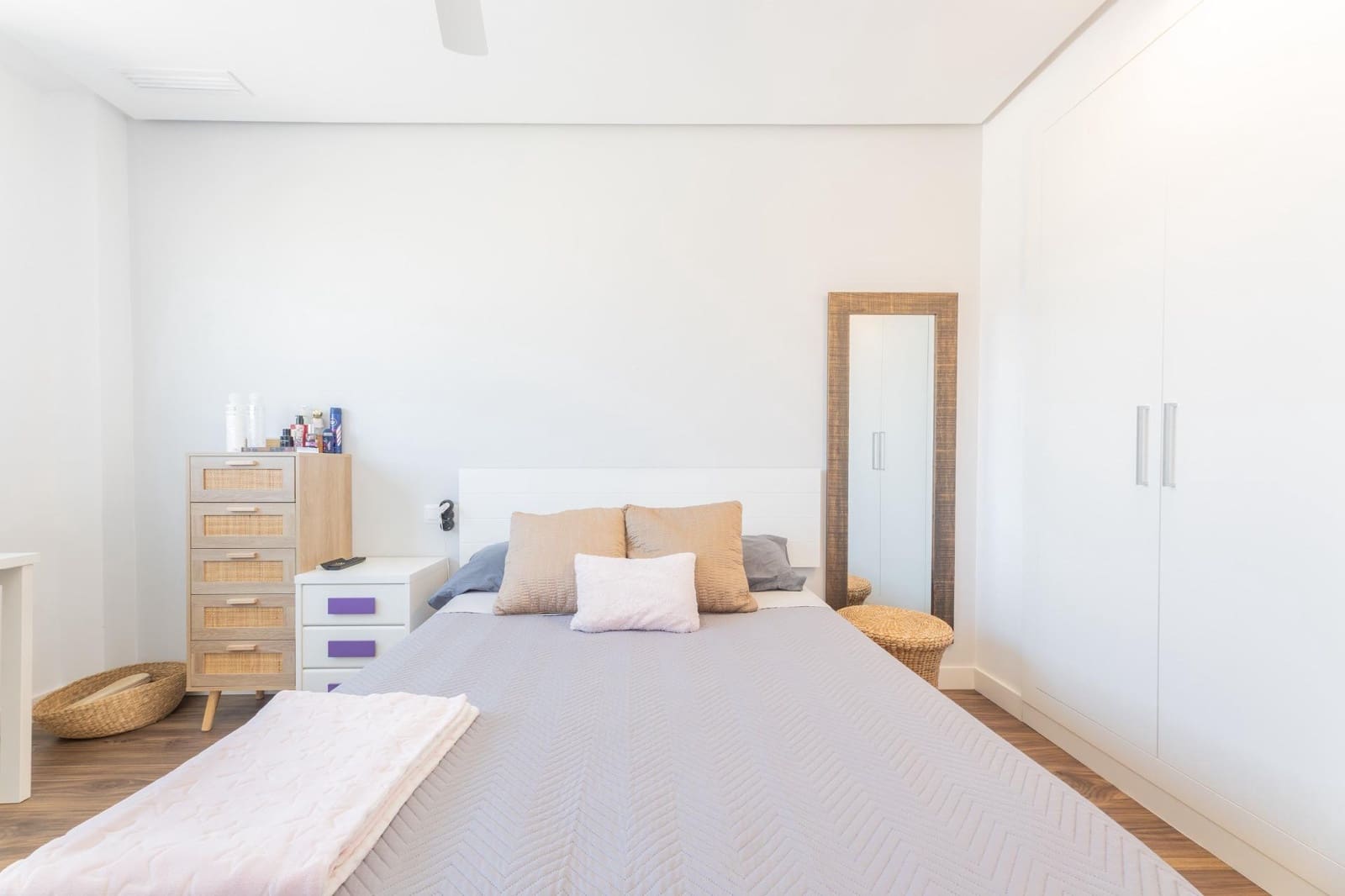 5 soveværelse Villa til salg i Chiva med swimmingpool garage - € 475.000 (Ref: 9335266)