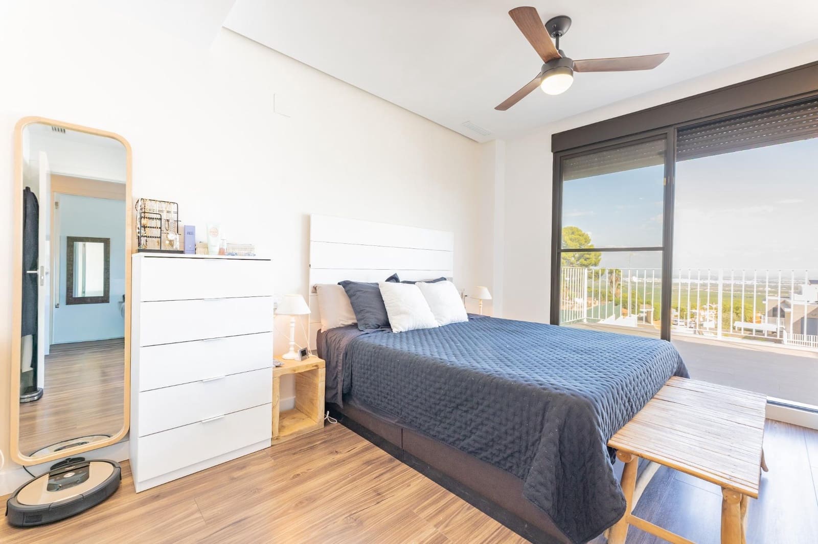 5 soveværelse Villa til salg i Chiva med swimmingpool garage - € 475.000 (Ref: 9335266)