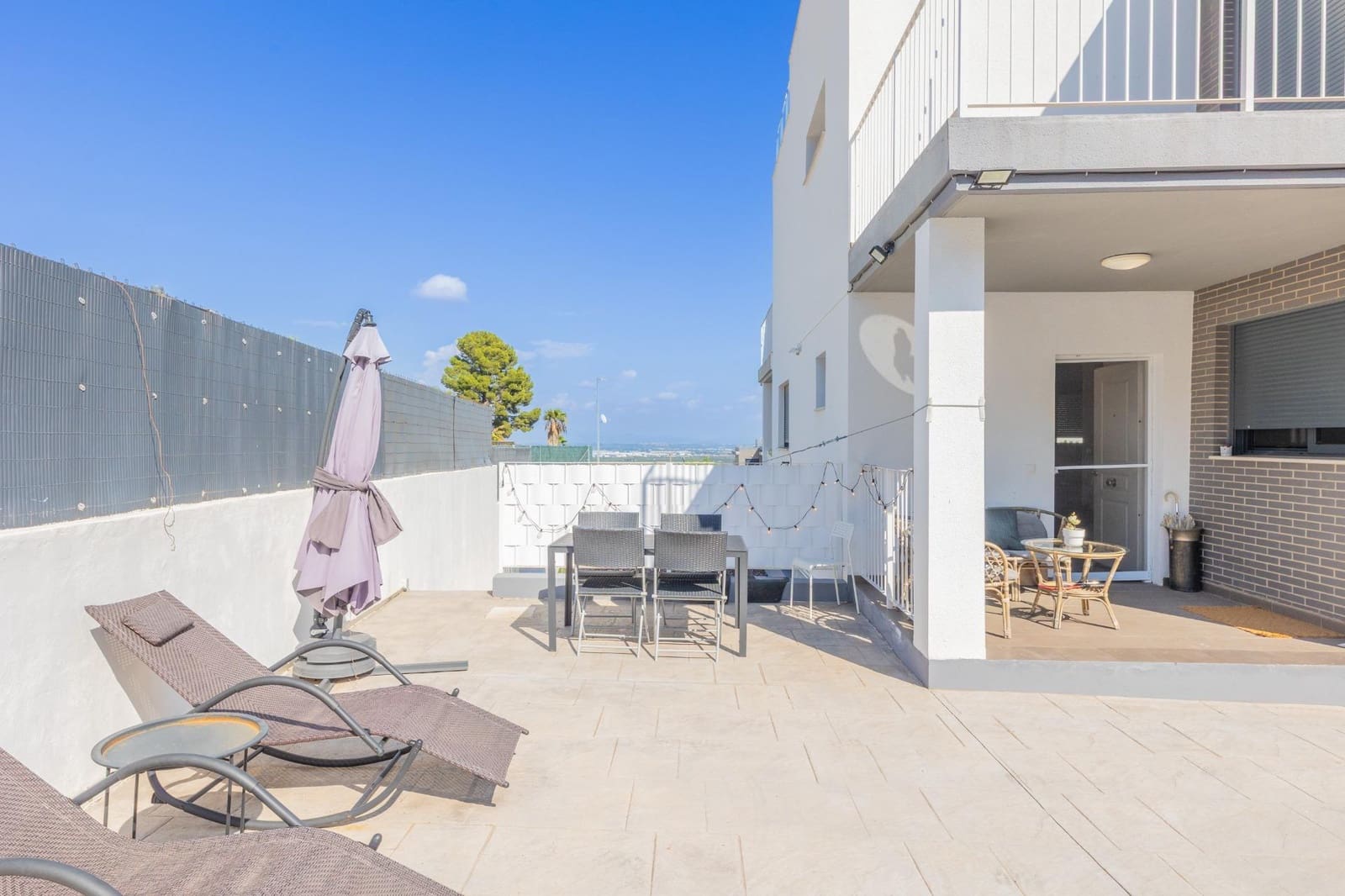 5 soveværelse Villa til salg i Chiva med swimmingpool garage - € 475.000 (Ref: 9335266)