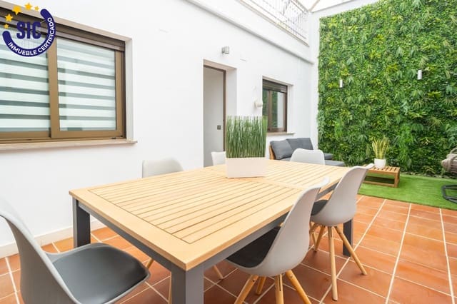 4 bedroom Townhouse for sale in Paiporta - € 650,000 (Ref: 9347671)