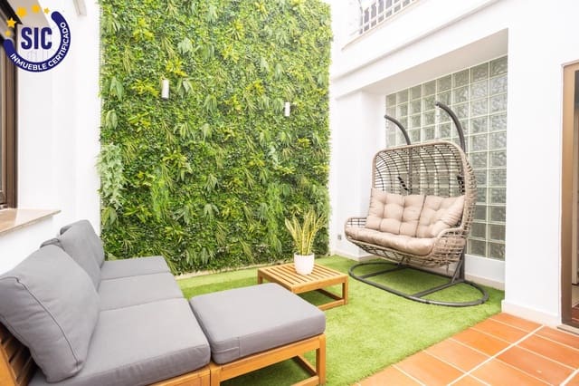 4 bedroom Townhouse for sale in Paiporta - € 650,000 (Ref: 9347671)