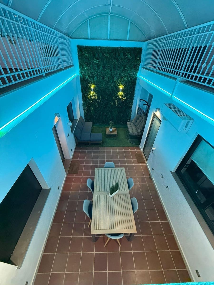 4 makuuhuone Omakotitalo myytävänä paikassa Paiporta - 650 000 € (Ref: 9347671)