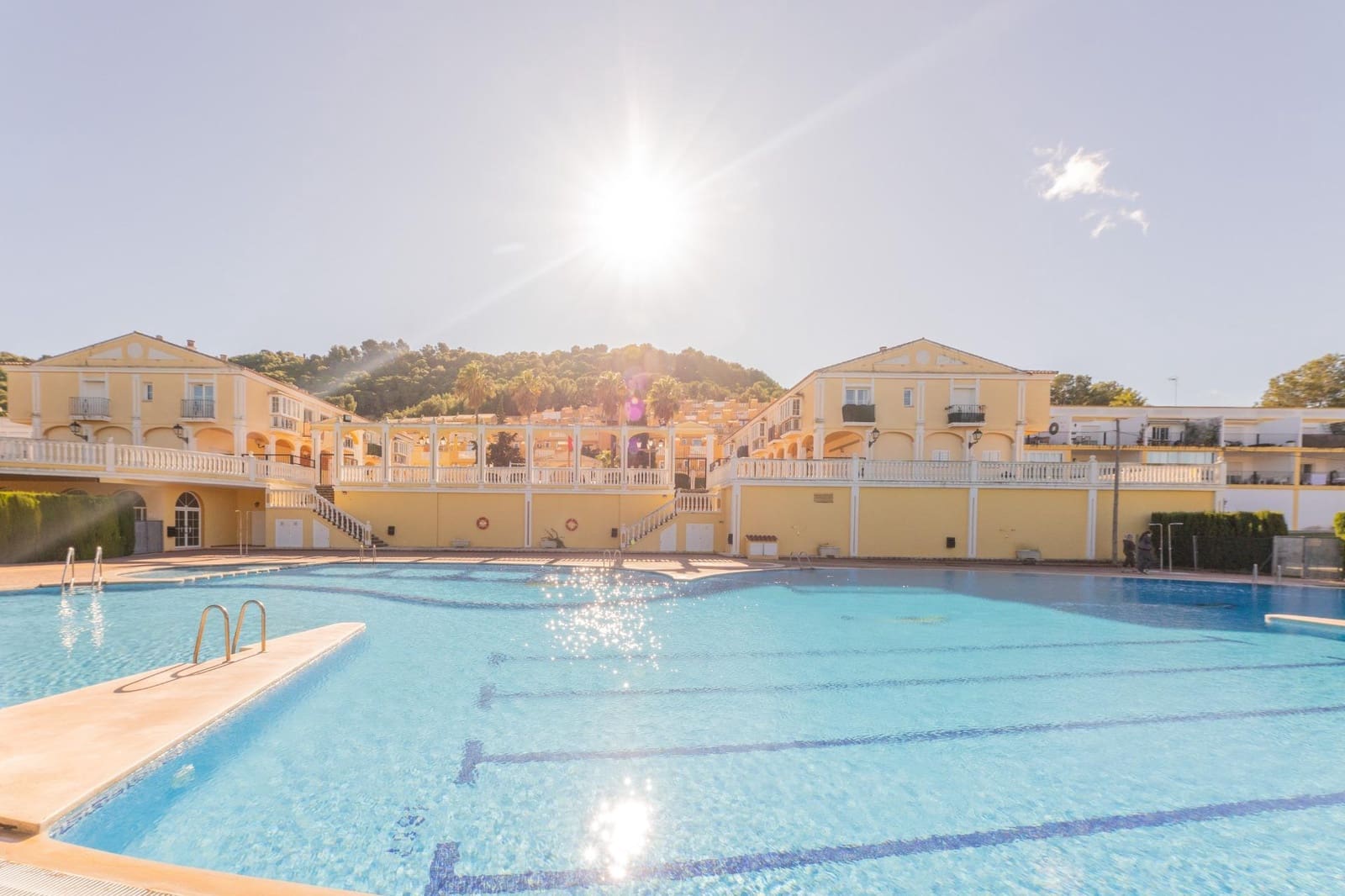 2 bedroom Flat for sale in Chiva with pool garage - € 267,000 (Ref: 9379303)