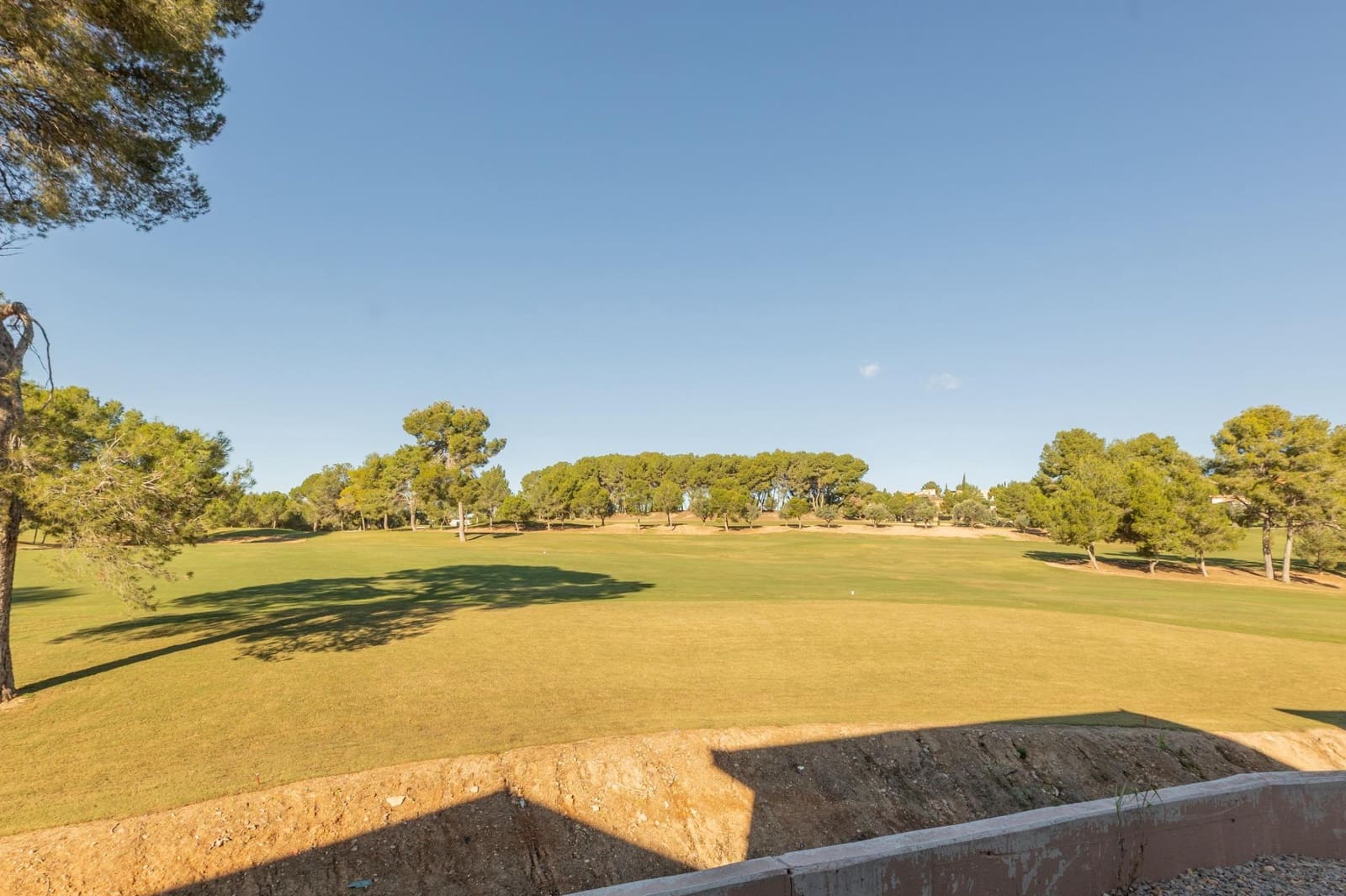 2 bedroom Flat for sale in Chiva with pool garage - € 267,000 (Ref: 9379303)