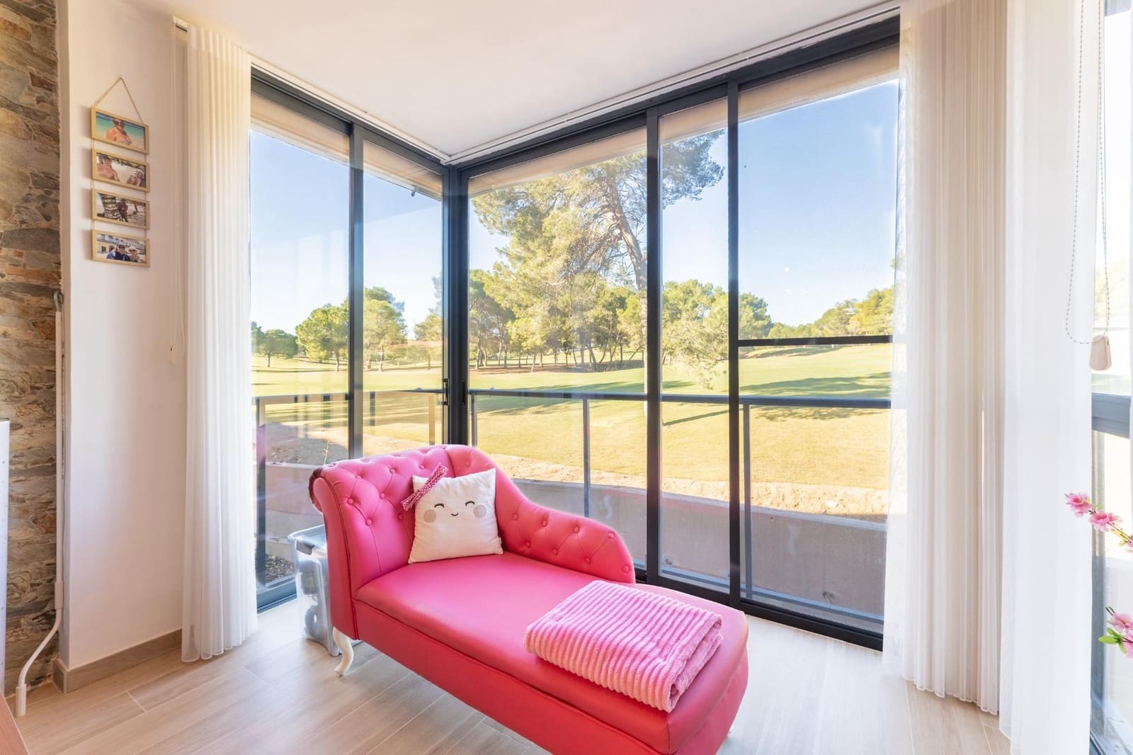 2 bedroom Flat for sale in Chiva with pool garage - € 267,000 (Ref: 9379303)