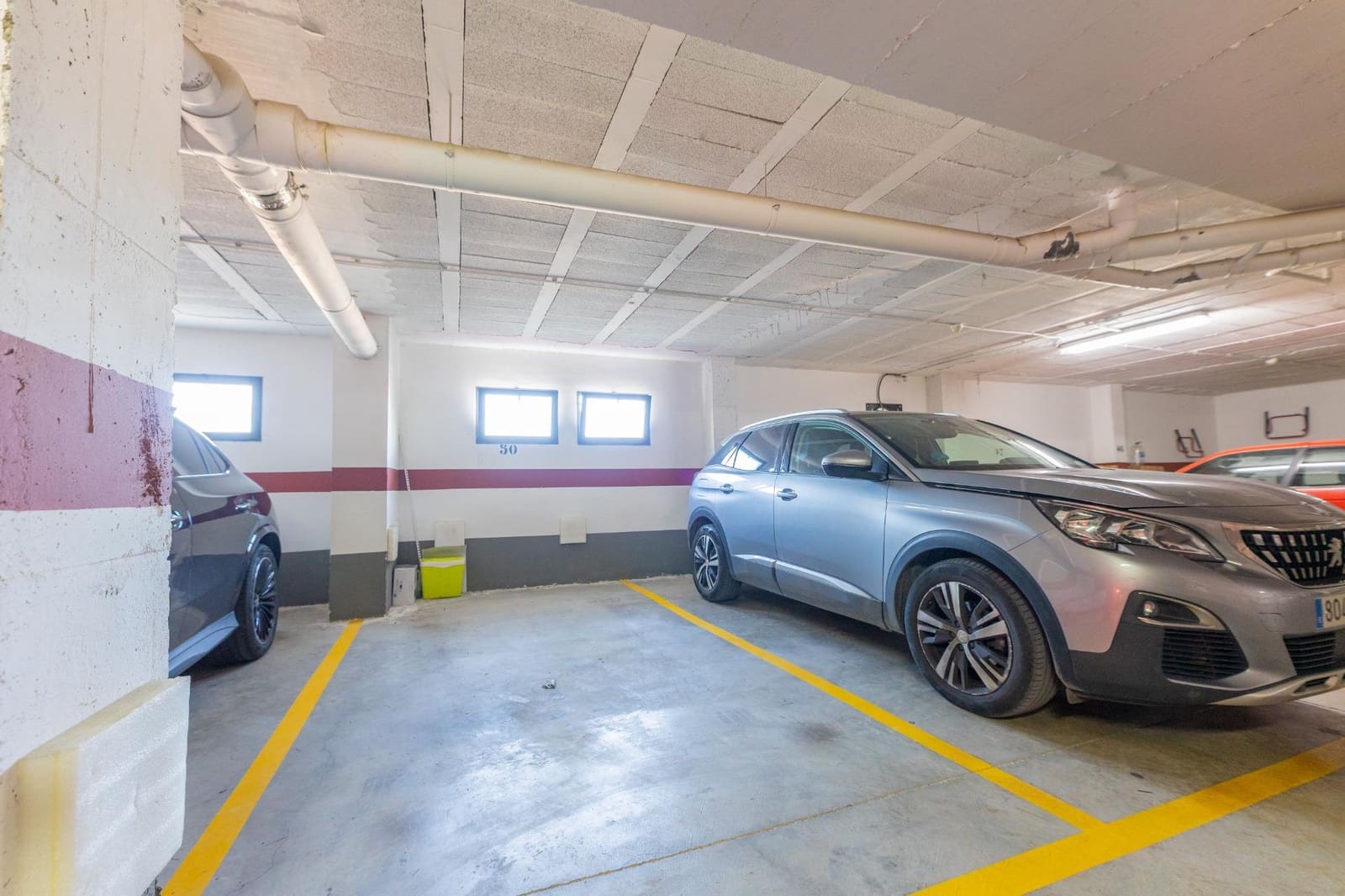 2 bedroom Flat for sale in Chiva with pool garage - € 267,000 (Ref: 9379303)