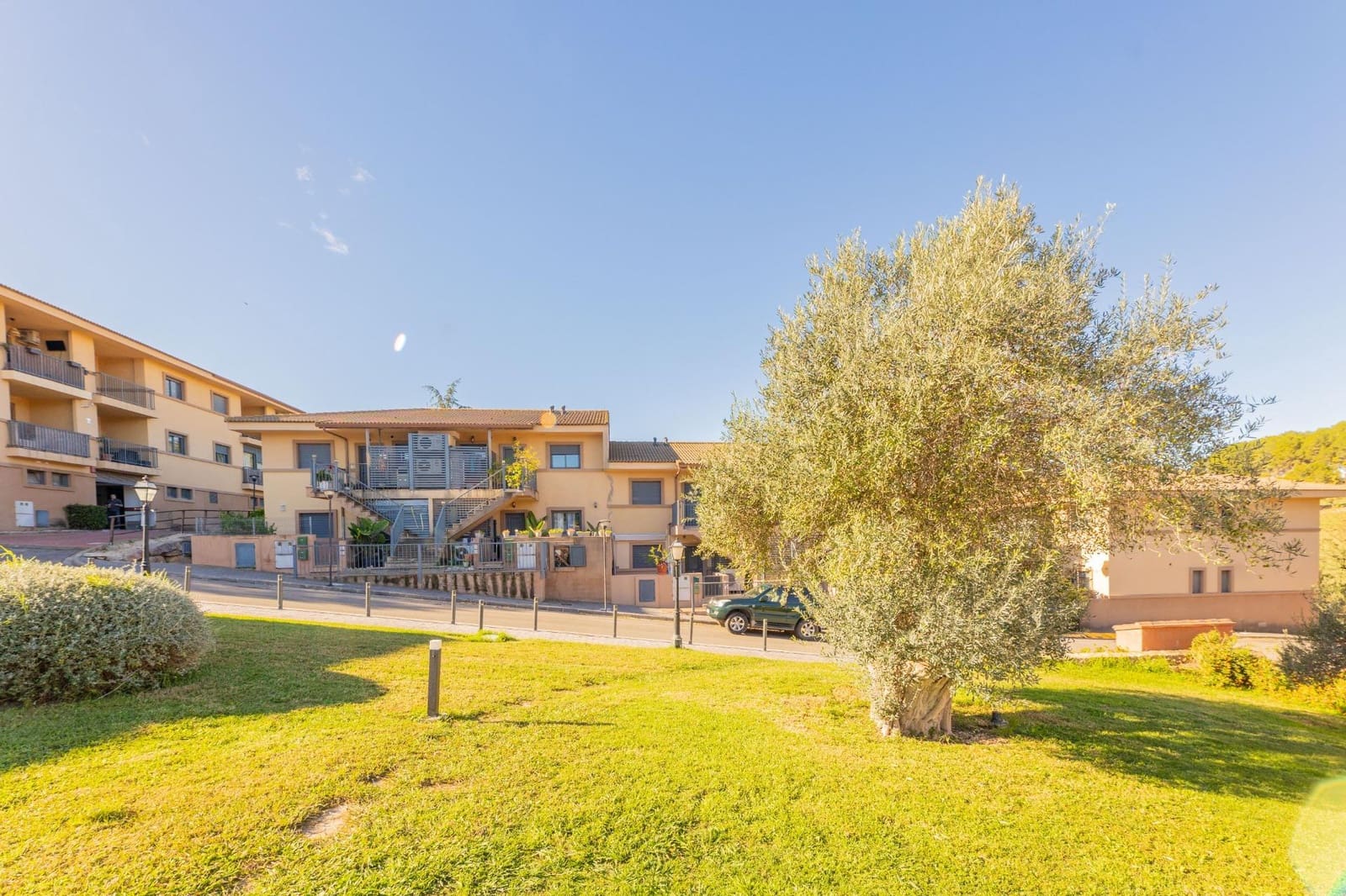 2 bedroom Flat for sale in Chiva with pool garage - € 267,000 (Ref: 9379303)