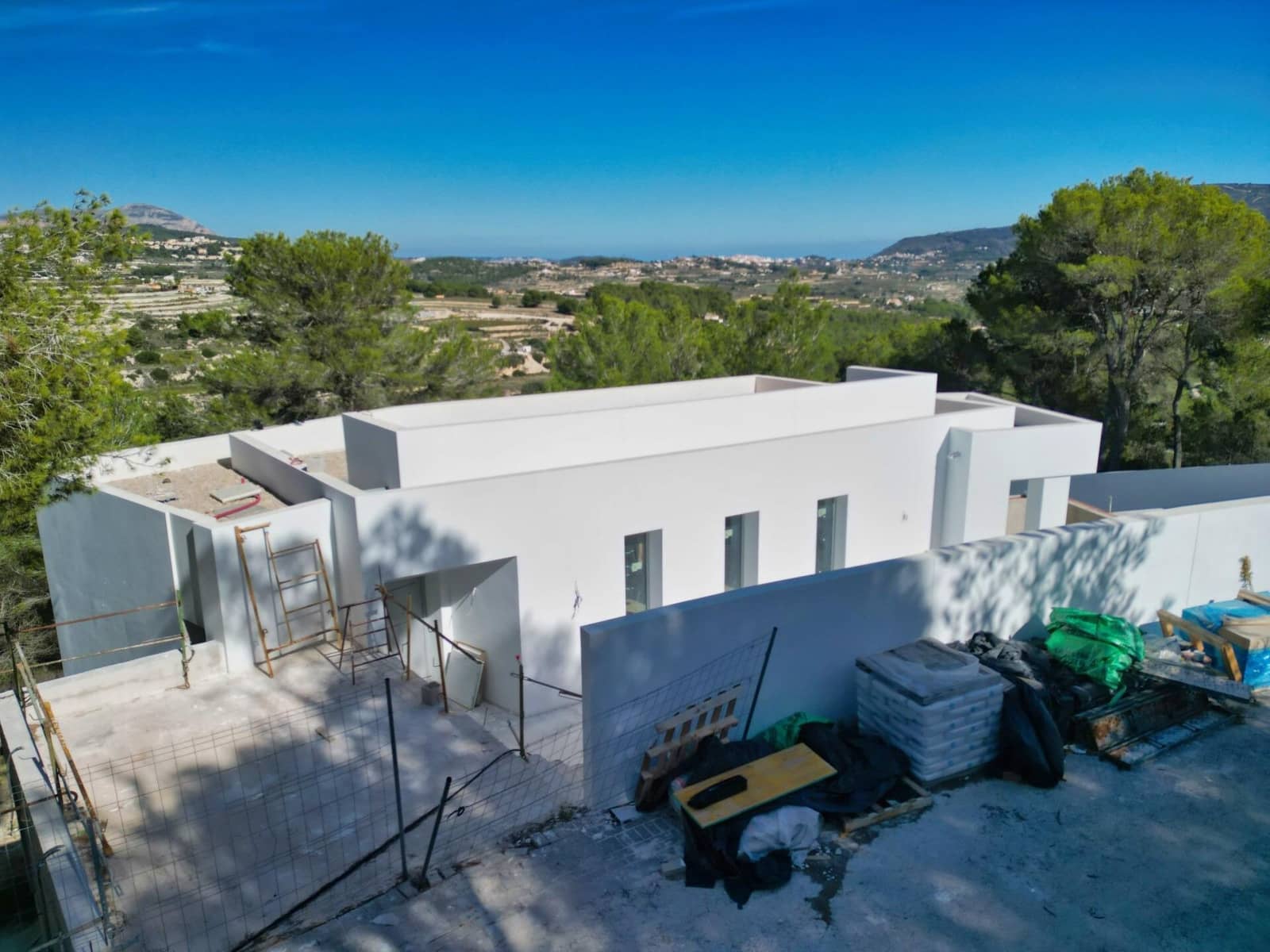 3 soveværelse Villa til salg i Moraira med swimmingpool - € 1.095.000 (Ref: 9388381)