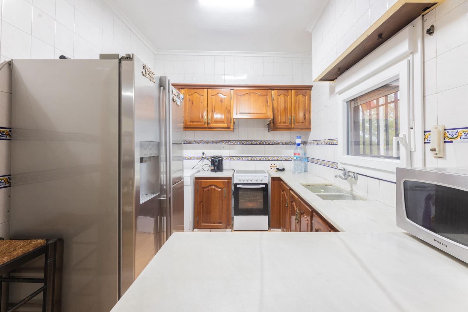 5 sypialnia Willa na sprzedaż w Turis z basenem garażem - 249 000 € (Ref: 9474340)