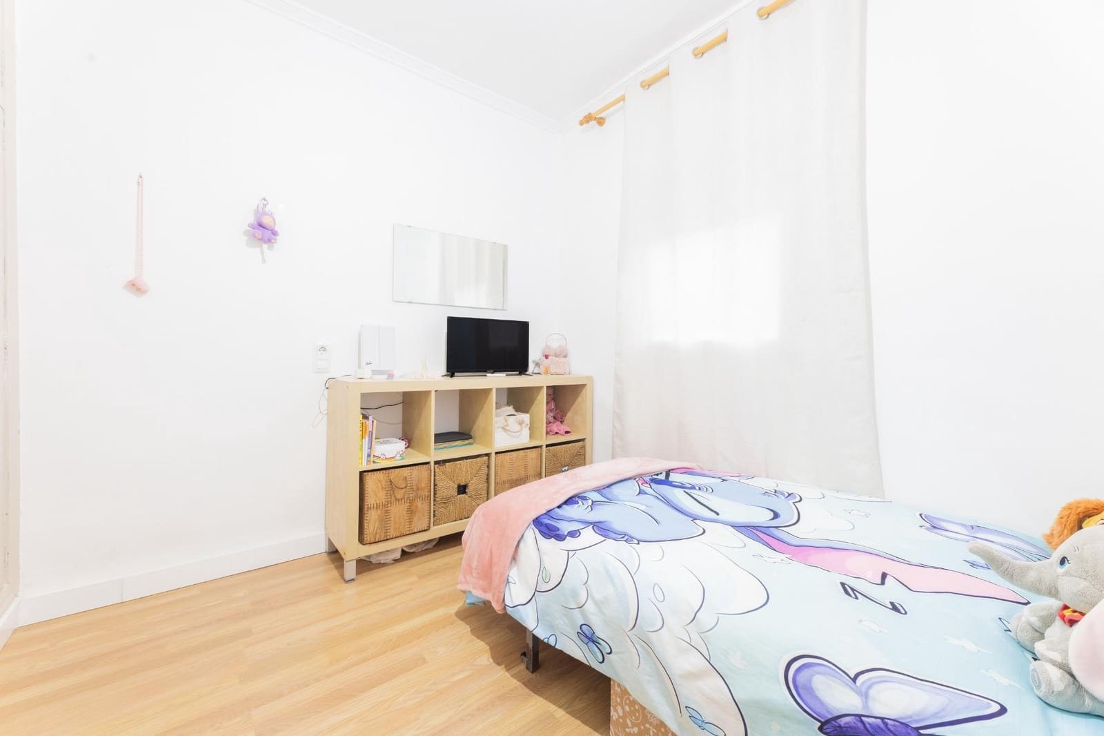 5 sypialnia Willa na sprzedaż w Turis z basenem garażem - 249 000 € (Ref: 9474340)