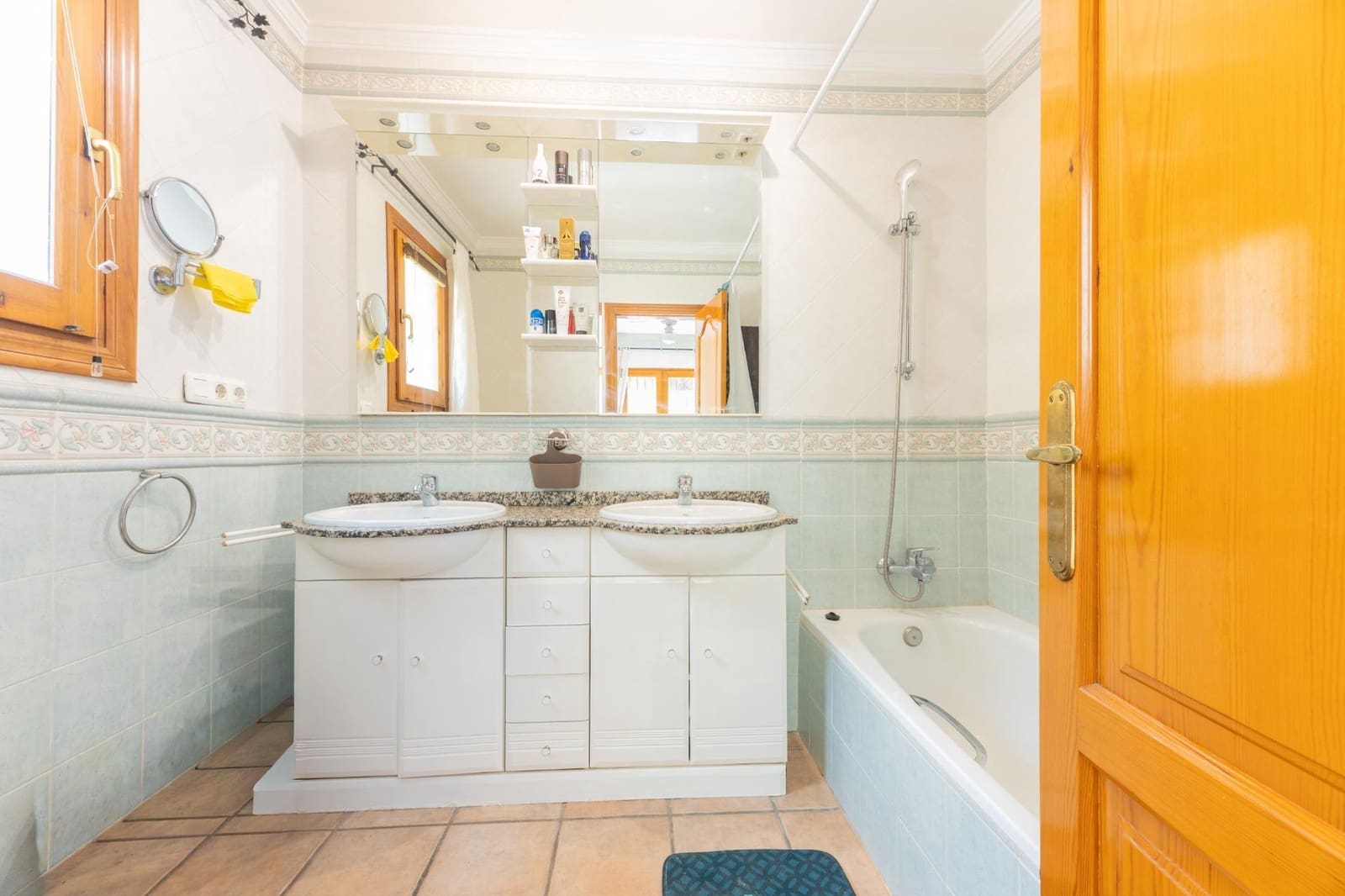 4 soverom Villa til salgs i Calpe / Calp med svømmebasseng garasje - € 620 000 (Ref: 9504550)